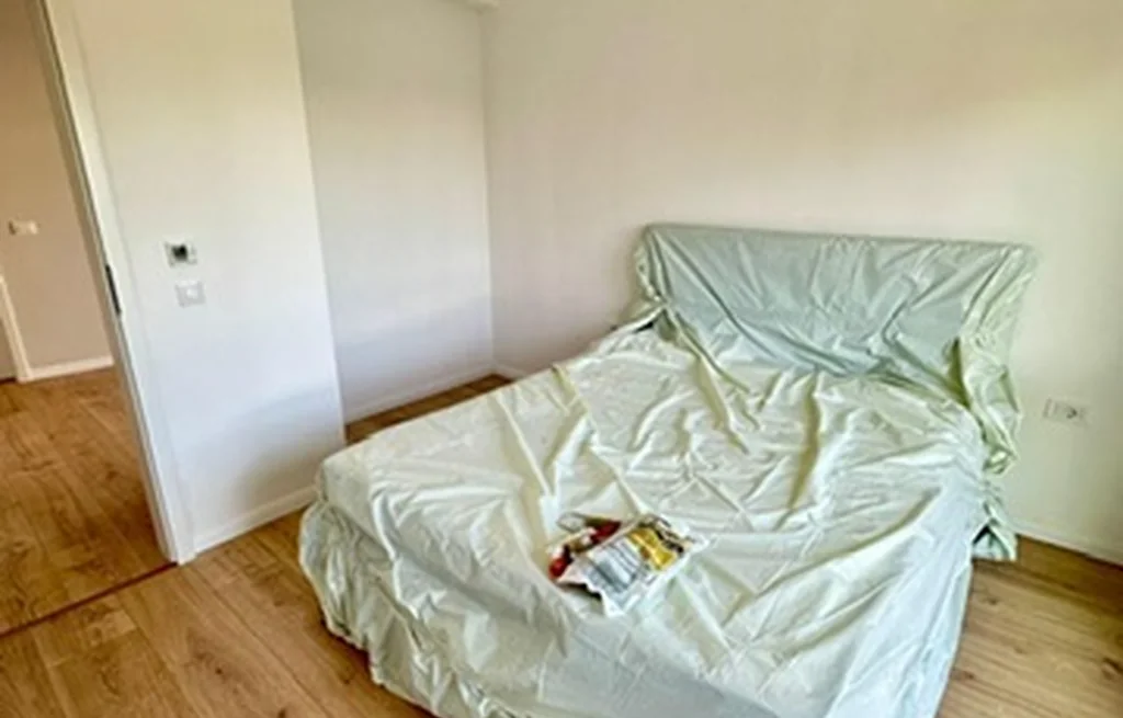 Dormitor cu finisaje premium, gata de mutare, casă la cheie Iași